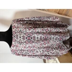 Ariat XL Loose Fit Geometric Pattern Blouse